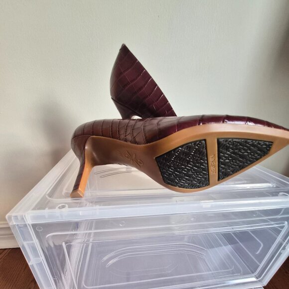 Nine West Burgundy Snake-Embossed Leather, Size 8 1/2 - Picture 12 of 14